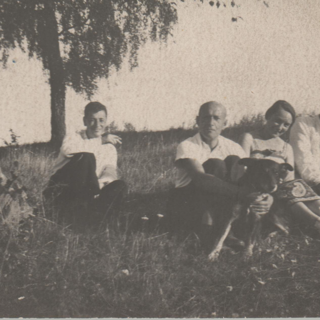 Фотография. Толстая Анна Ильинична, [Шведов Яков Захарович], Лямин Николай Николаевич, Белозерская Любовь Евгеньевна, Попов Павел Сергеевич. 1940 г.