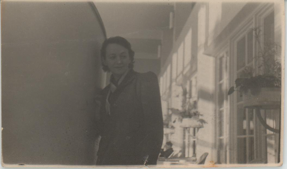 Фотография. Булгакова Елена Сергеевна. 1941 г.