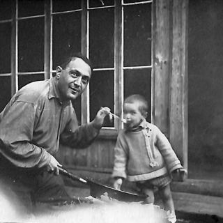 Фотография. Стонов Дмитрий Миронович и Стонов Леонид Дмитриевич. [1935 г.]