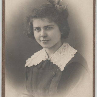 Фотография. Булгакова Елена Афанасьевна. 28 июня 1919 г.