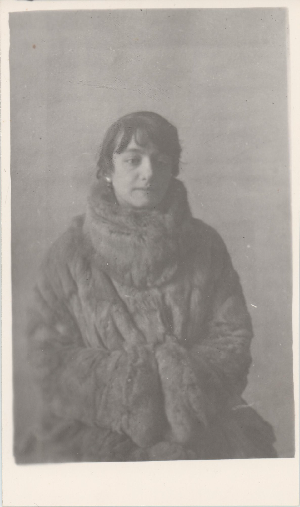Фотография. Булгакова Елена Сергеевна. [1920-е годы]