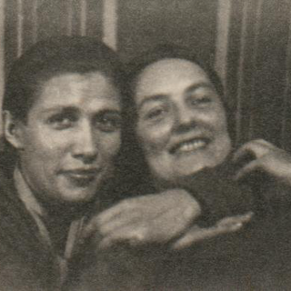 Фотография. Белозерская-Булгакова Любовь Евгеньевна, Ушакова (Лямина) Наталия Абрамовна. 1928 г. Шапошников Б.В.