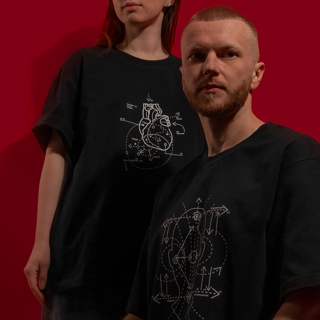 Футболка чёрная